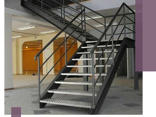 Лестницы для офиса в Брянске: изготовление, монтаж, демонтаж