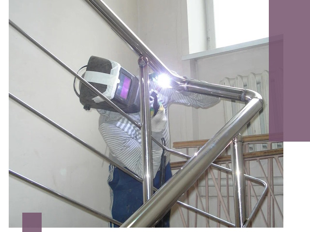 Монтаж перил и ограждений качественно в Брянске