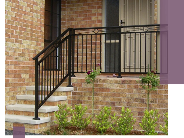 Уличные перила из металла под ключ в Брянске