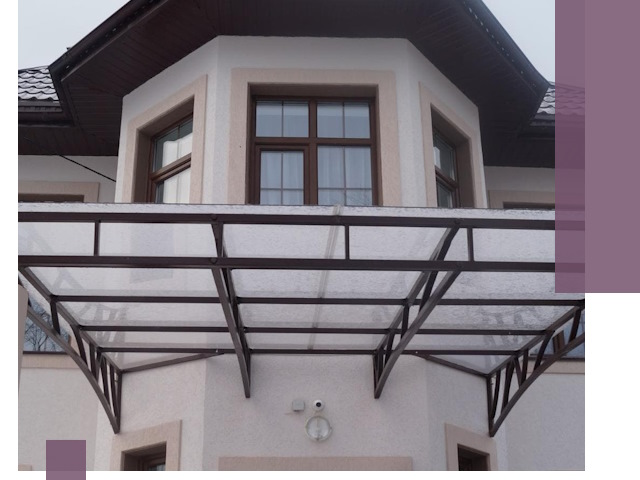 Козырьки из поликарбоната под ключ в Брянске